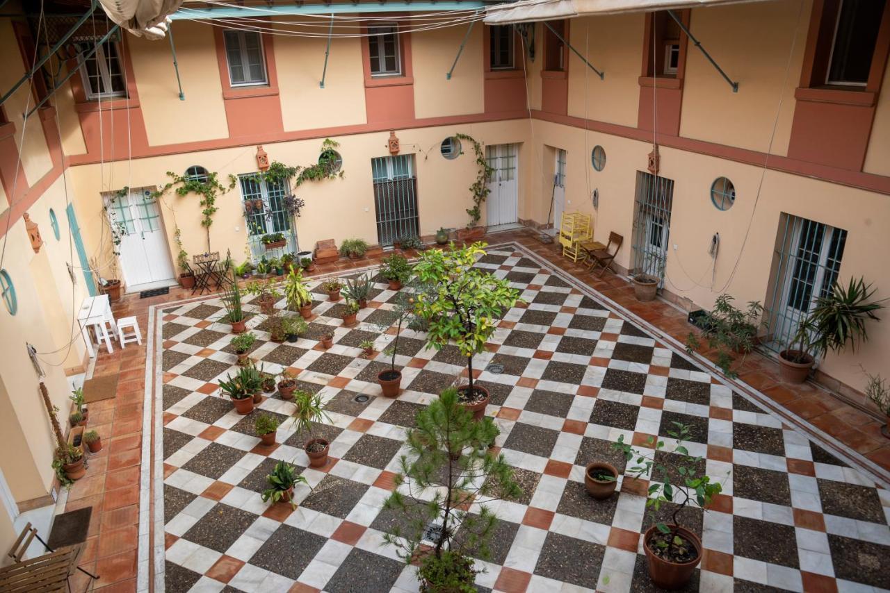 180 Home Ideal Apartamento Con Patio San Bernardo 2 Sevilla Buitenkant foto